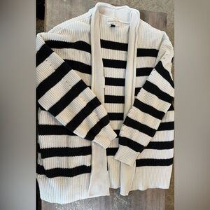 Universal Thread Black and White Striped Open-Front Cardigan